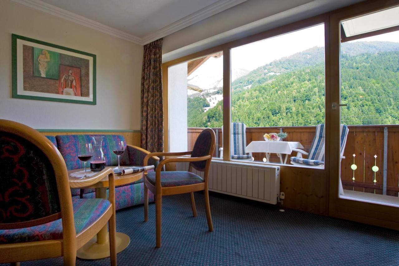Hotel Brunella Ванданс Екстериор снимка
