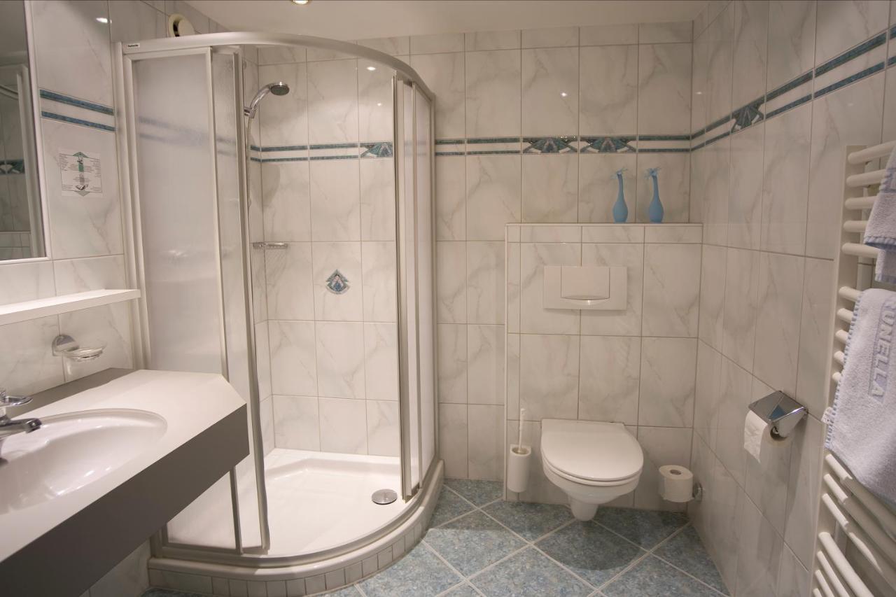Hotel Brunella Ванданс Екстериор снимка