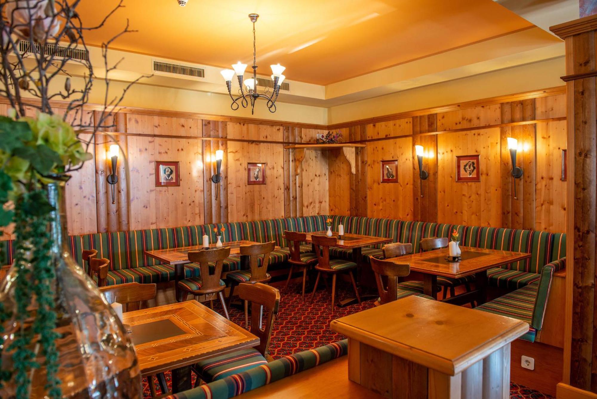 Hotel Brunella Ванданс Екстериор снимка