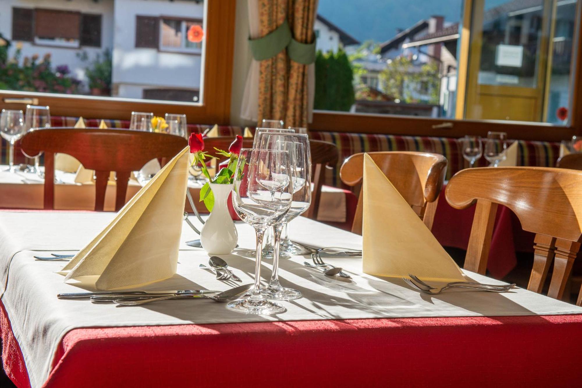 Hotel Brunella Ванданс Екстериор снимка