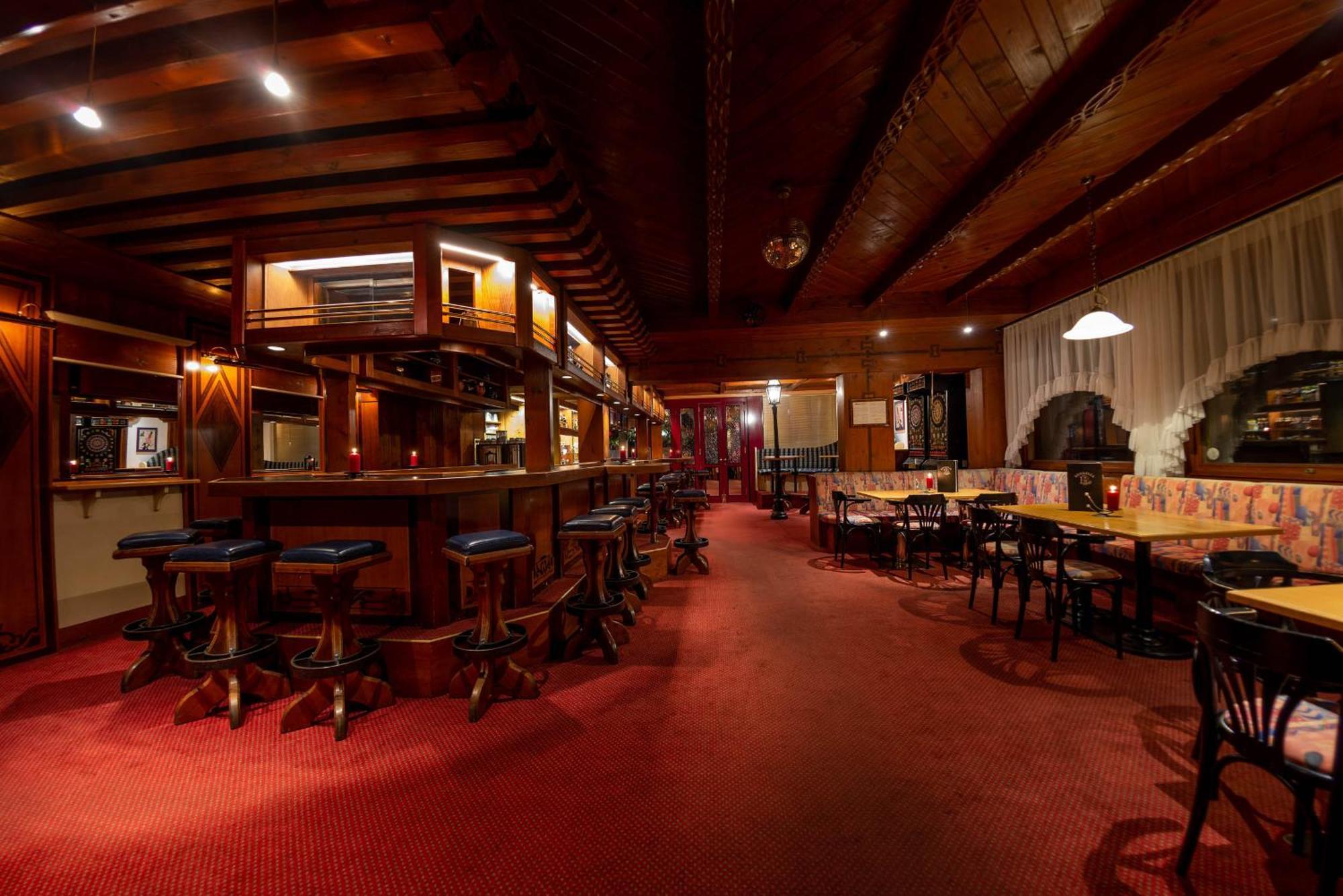 Hotel Brunella Ванданс Екстериор снимка